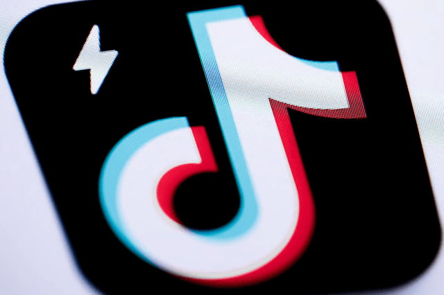 TikTok Addiction image